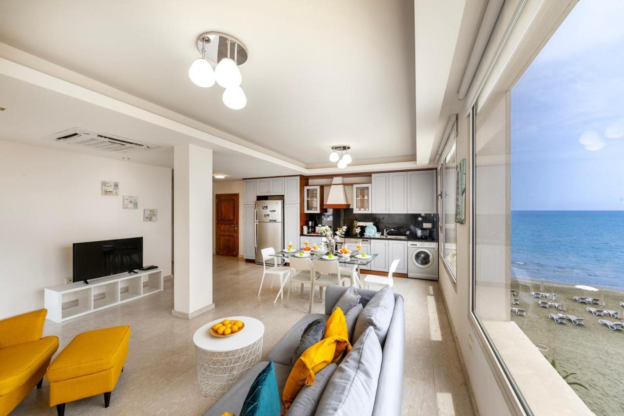 Mackenzie Beachfront Eftyhia Suite Lárnaka Eksteriør bilde